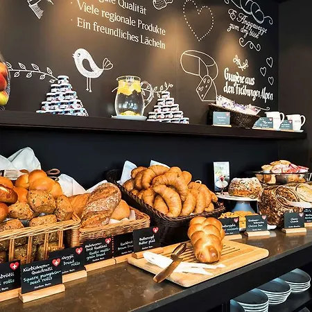 Motel One Hamburg Airport 